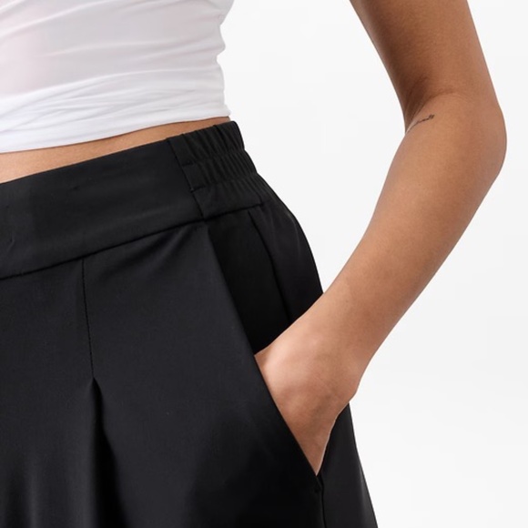 NWOT Athleta High Rise Pinnacle Trouser, Black, 10P - Picture 2 of 2